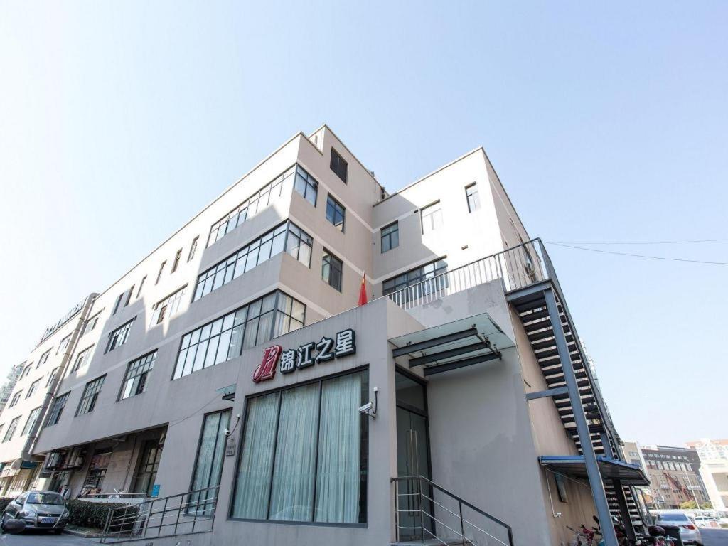 Jinjiang Hongqiao Hub Tianshan West Road 3*